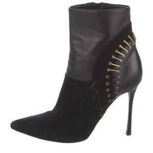 Sergio Rossi
Leather Boots